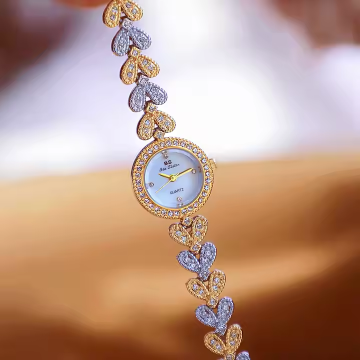 BS FA1738 Women's Elegant Quartz Wrist Watch Zirconia Diamond Heart-Shaped Strap Bracelet Antique Fashionable Dainty Dial